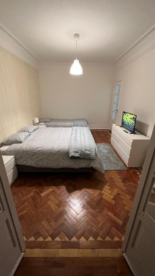 Habitacion Privada Para 3 Grande Con Balcon Лісабон Екстер'єр фото